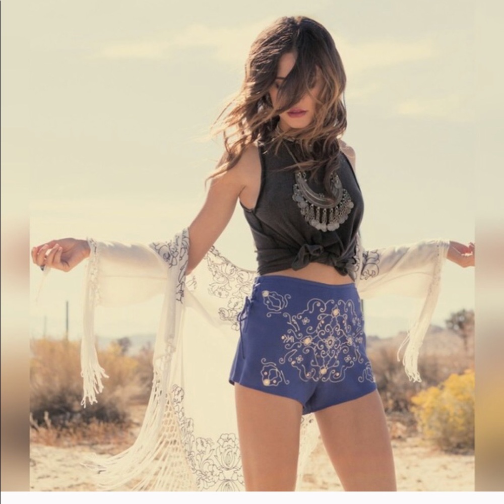 🆕 O'NEILL X ANNA SUI Nisha Womens Shorts
